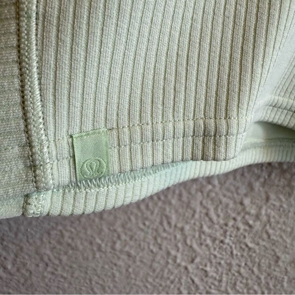 Lululemon Green Ribbed Softstream Cropped Tank - Picture 7 of 10